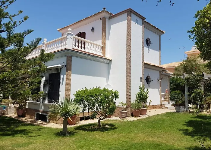 Casa Con Jardin En La Playa